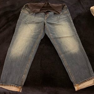 Maternity Jeans from Old Navy. 14 Regular. Boyfriend skinny. EUC SFH